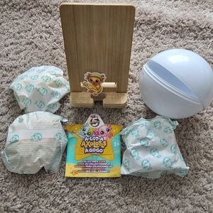 Zuru 5 Surprise A-Lot-A Axolotls Dive Alotl